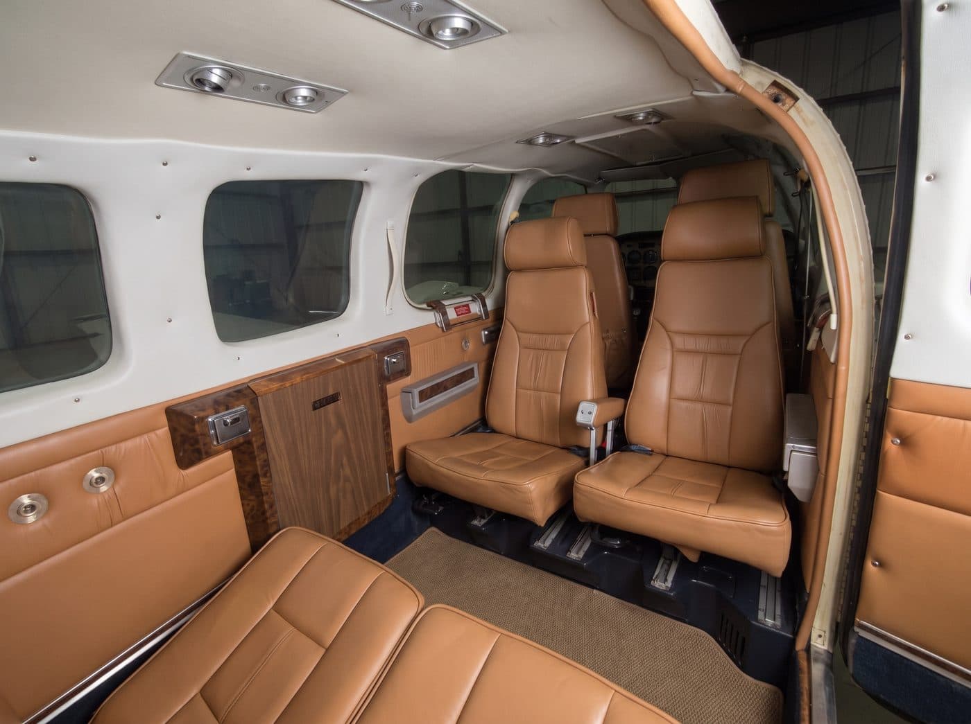 Interna Beechcraft Baron 58