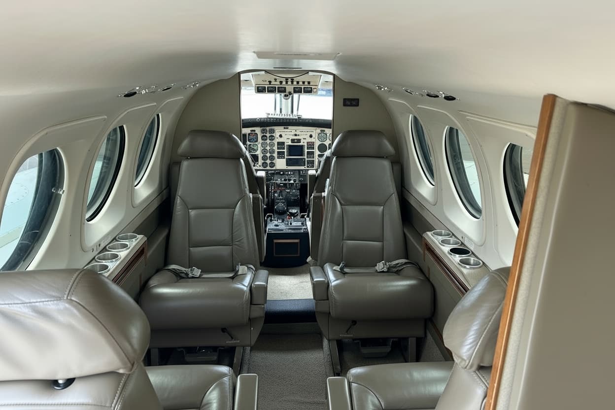 Interna Beechcraft King Air C90A