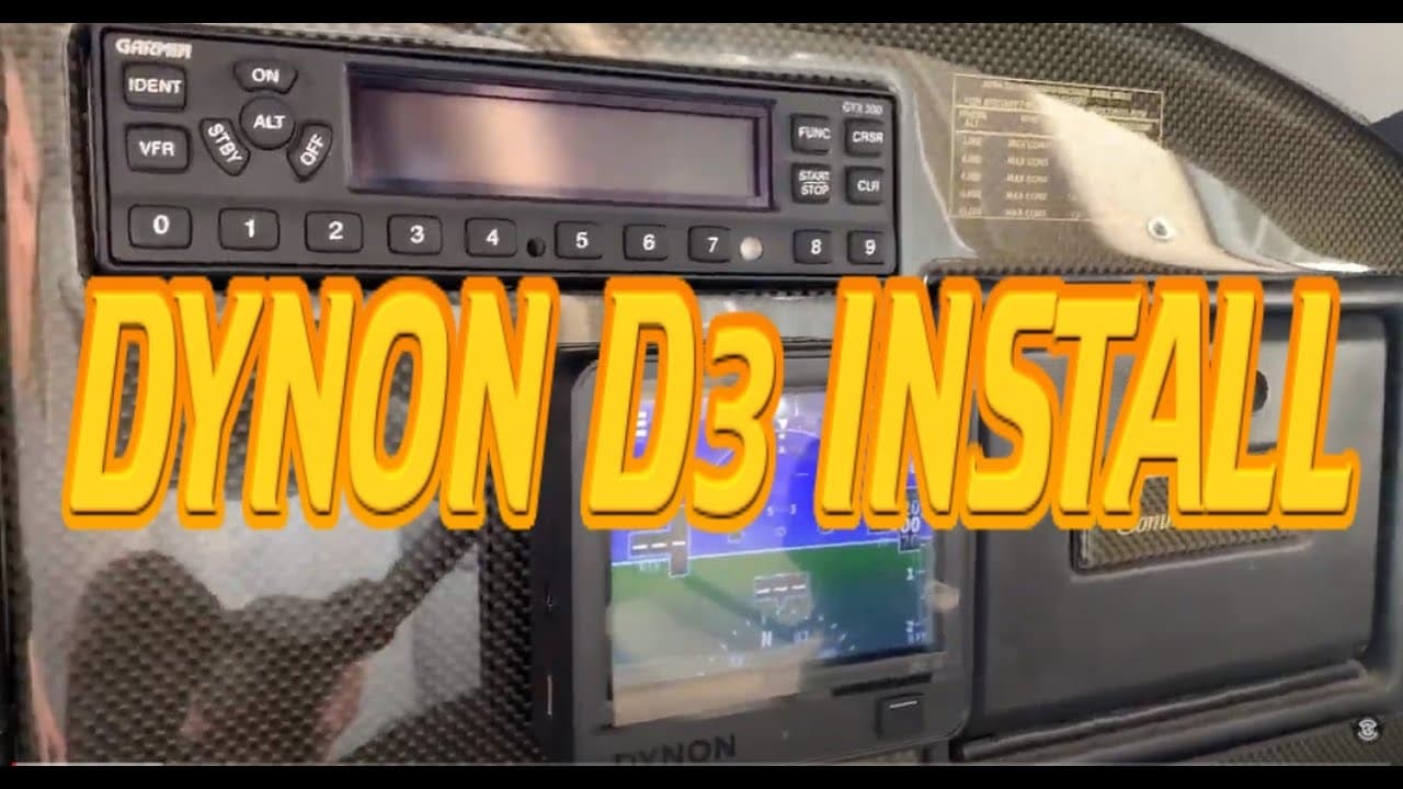 Dynon D3 em operação no cockpit