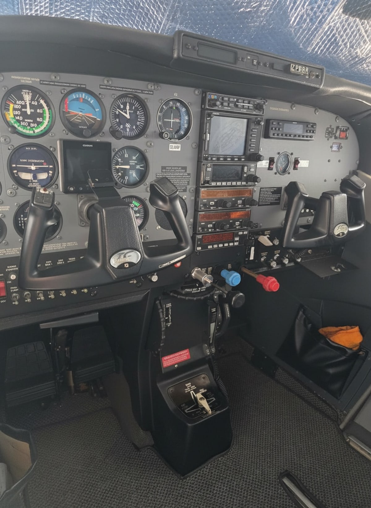 Painel Cessna T206H Turbo Stationair