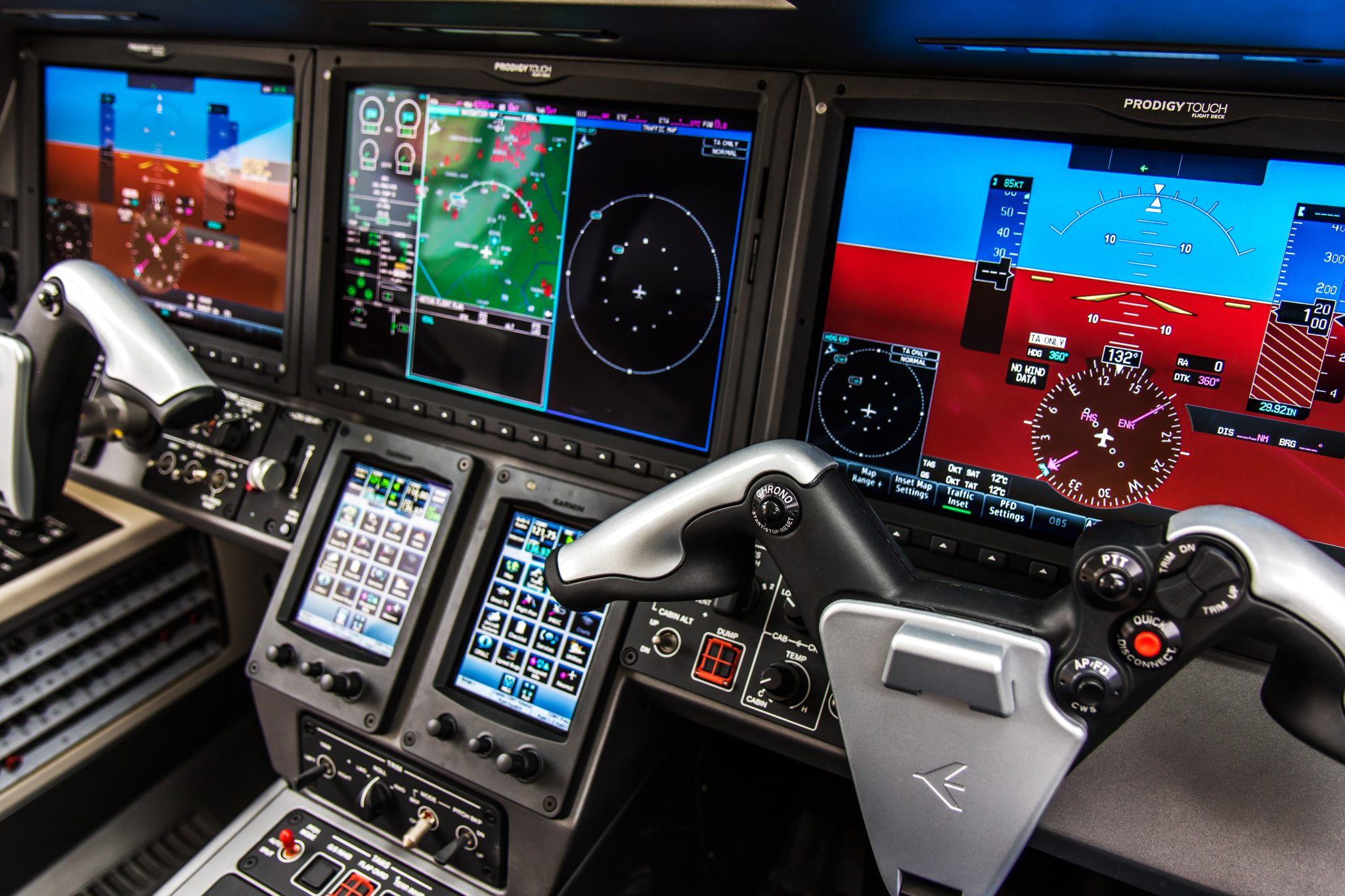 Painel Embraer Phenom 300